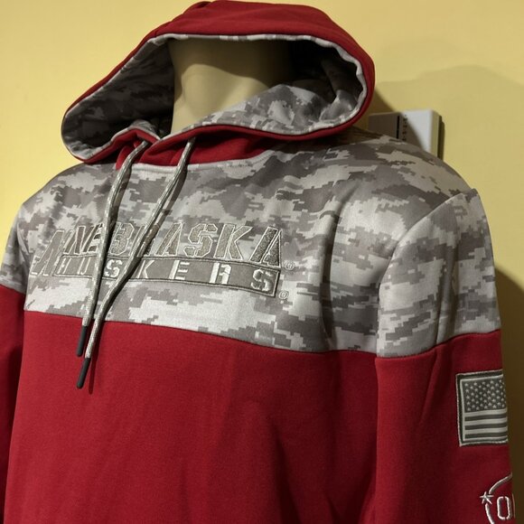 Nebraska Huskers Colosseum OHT Mens Military Hoodie L Red Gray Camo NCAA NEW - Picture 9 of 14